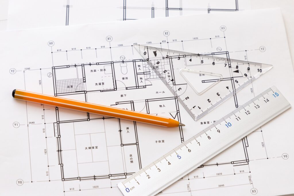設計図と文房具