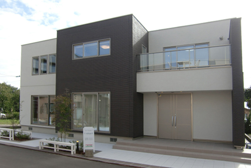一条工務店モデルハウス外観