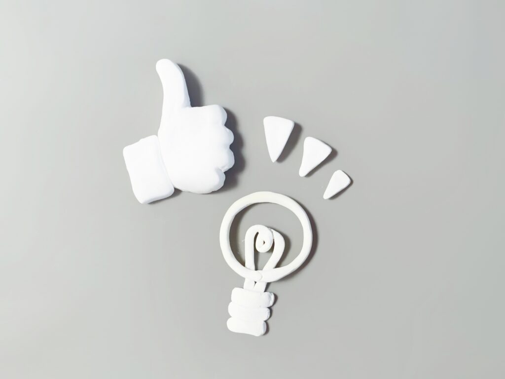 グッドマークと電球